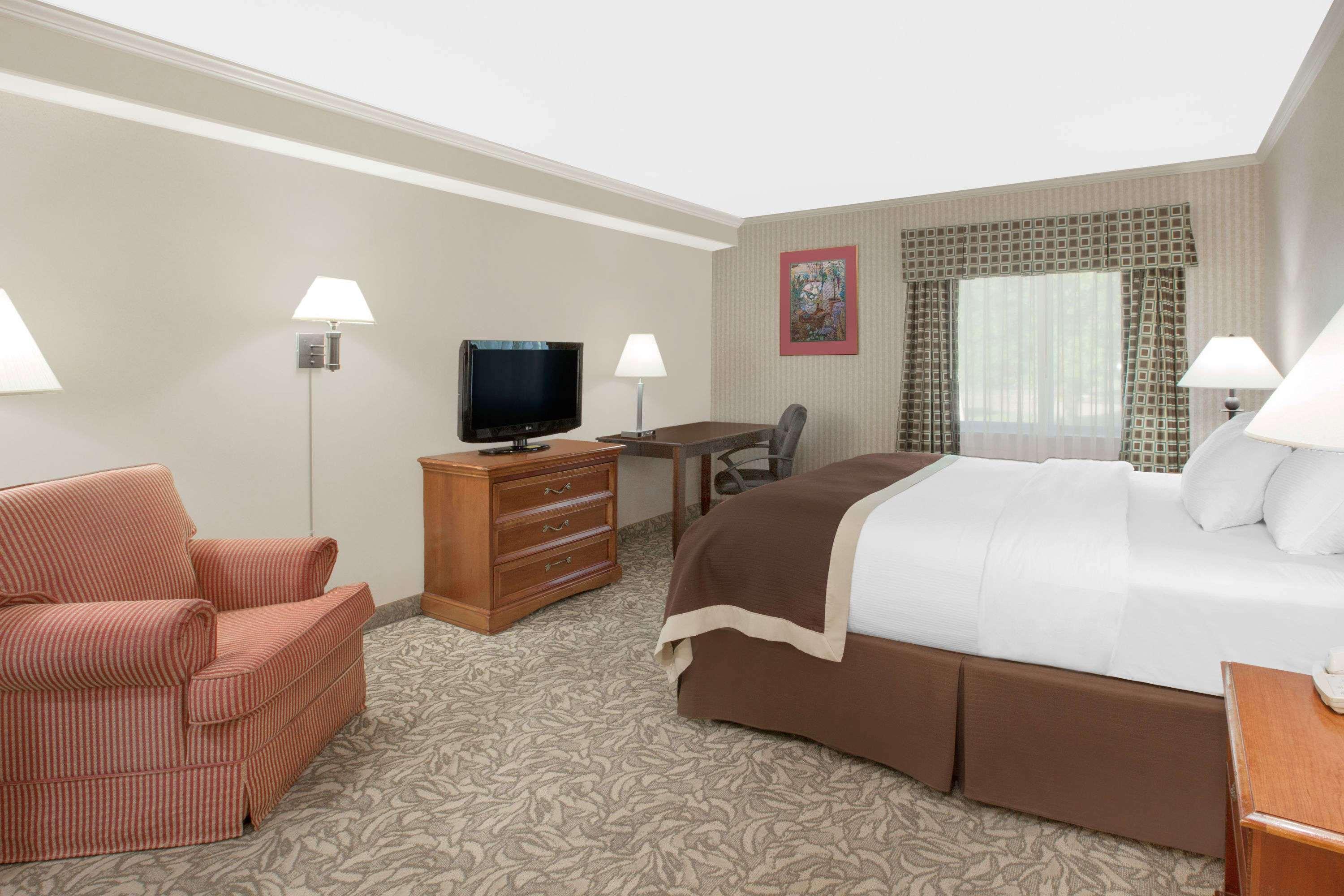 Hotel Baymont By Wyndham Jackson Extérieur photo