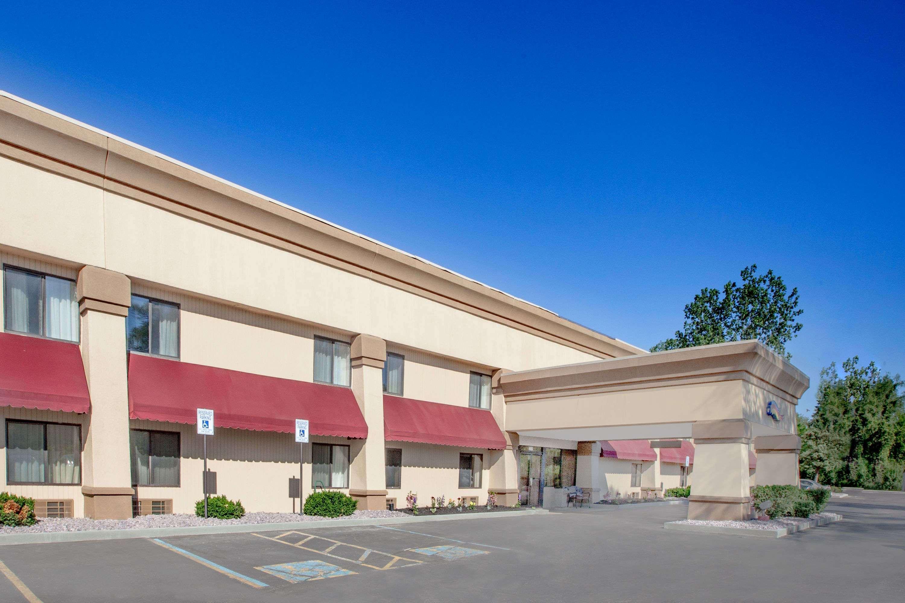 Hotel Baymont By Wyndham Jackson Extérieur photo